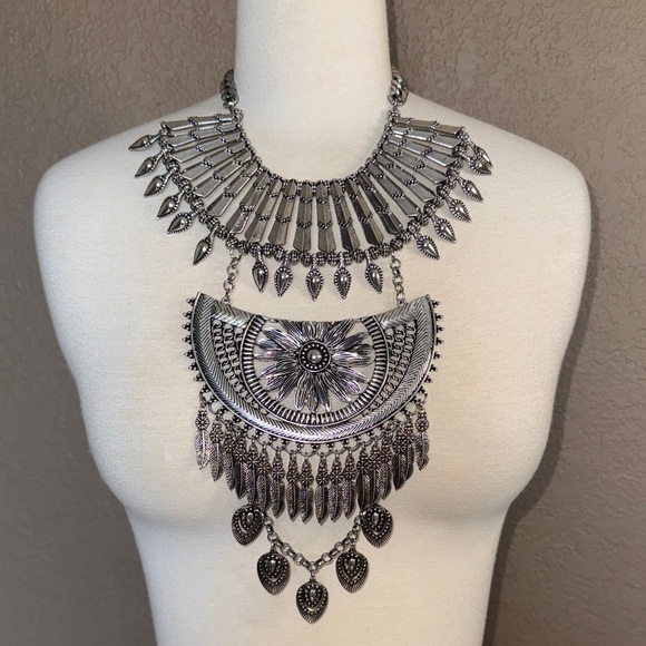 Stunning Tribal Large Statement Bib Necklace - Picture 6 of 12